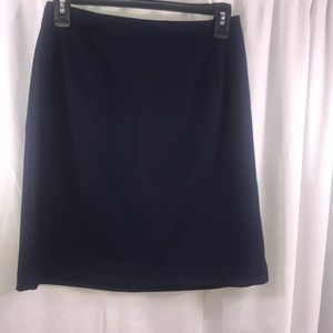 🌻 Beautiful 🛍 Navy Blue Pencil Skirt Size 5/6